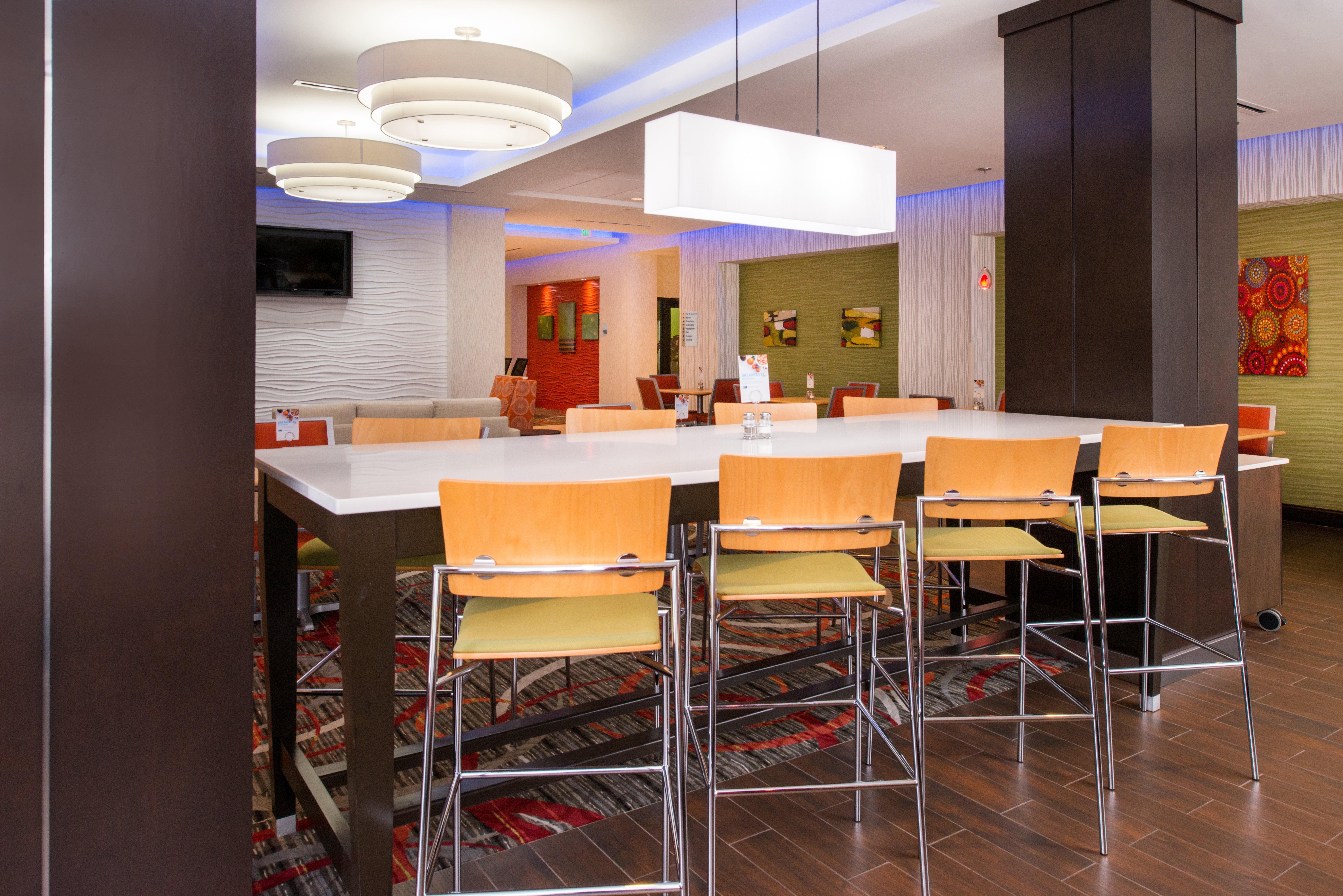 Holiday Inn Express & Suites Monroe By Ihg Exterior foto